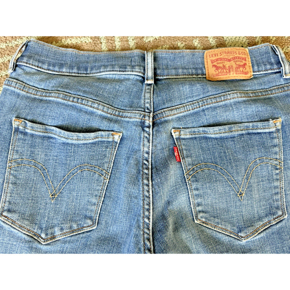 Levi Strauss And Co Classic Bootcut Five Pockets Size 6 - Picture 3 of 7